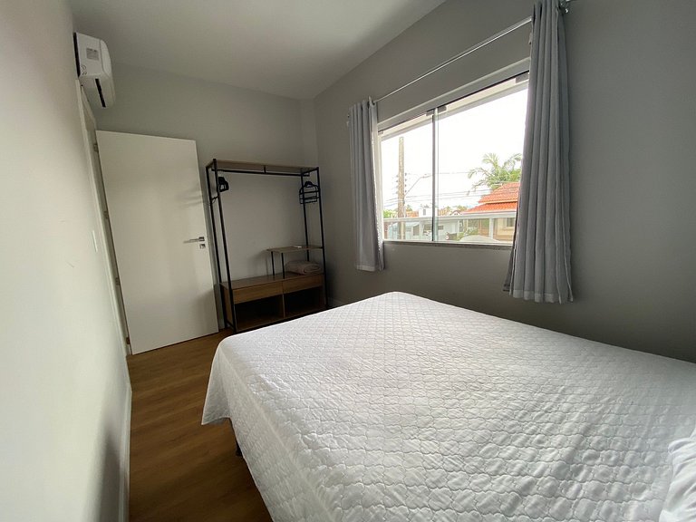 Apartamento alto padrão Praia de Zimbros